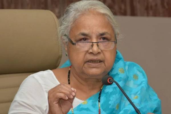 நேபாளத்தின் முதல் பெண் பிரதமராக சுஷிலா கார்க்கி பதவியேற்பு | Nepal Gets Its 1St Woman Pm