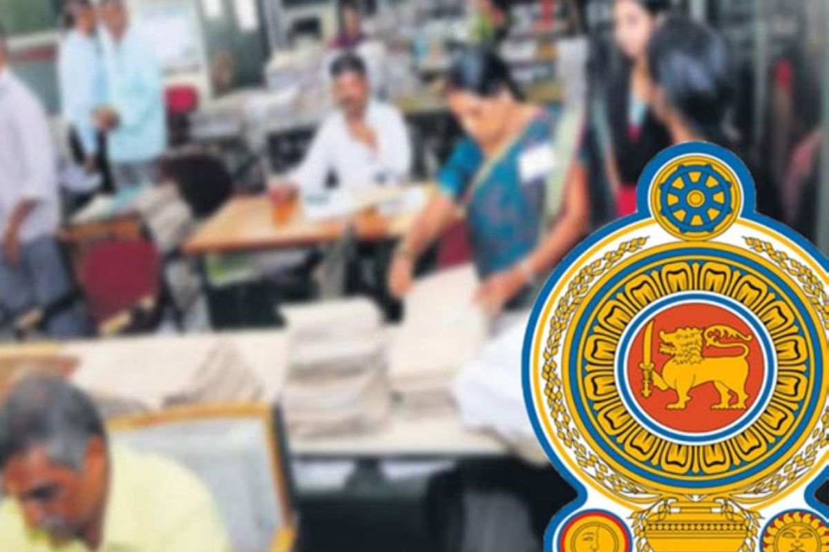 போலி விசாக்களைத் தயாரித்ததற்காக முன்னாள் அரச அதிகாரி கைது | Ex Department Gov Employee Arrested போலி விசாக்களைத் தயாரித்ததற்காக முன்னாள் அரச அதிகாரி கைது | Ex Department Gov Employee Arrested