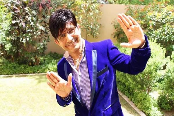 விமான நிலையத்தில் பிரபல நடிகர்  அதிரடி கைது | A Famous Actor Was Arrested At The Airport