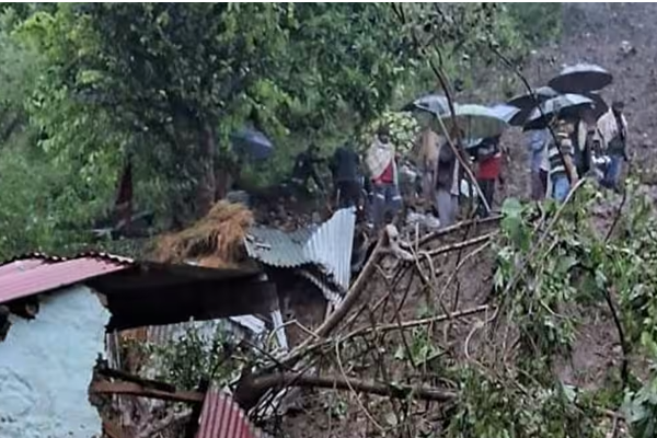 சிவன் கோவில் இடிந்து விழுந்து 9 பேர் பலி | Himachal Rains 9 Dead Shimla Temple Collapse