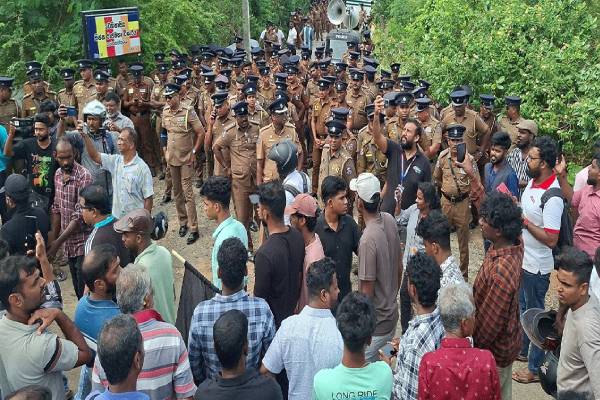 உரிமைகளுக்காக மீண்டும் மீண்டும் போராடும் ஈழத்தமிழர்களின் நிலை.. | Sri Lankan Tamils On The Battlefield In Taititty