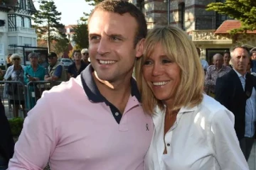 மனைவி ஆணாக பிறந்தவரா... கொந்தளித்த பிரான்ஸ் ஜனாதிபதி இமானுவல் மேக்ரான்