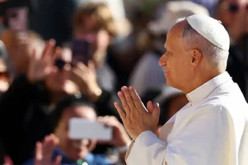 මැදපෙරදිග යුද්ධය ගැන කනස්සල්ලෙන් පසුවෙන පාප්වහන්සේගෙන් ඉල්ලීමක්