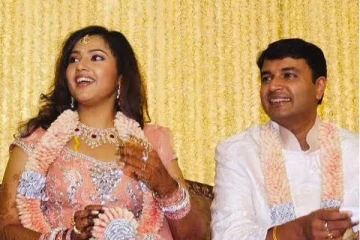 மீனா வாழ்வில் விளையாடும் விதி! தீயாய் பரவும் திருமண நாள் பதிவு - கதறும் ரசிகர்கள்