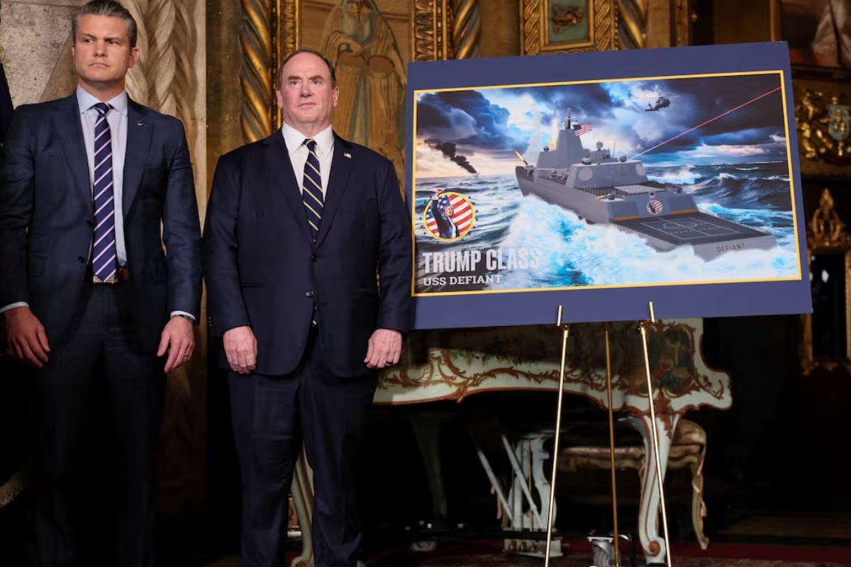 ட்ரம்பிற்கு தொடரும் சோதனை - அடுத்தடுத்து பதவி விலகும் உயர் அதிகாரிகள் | Pentagon Says Us Navy Secretary Phelan Fired