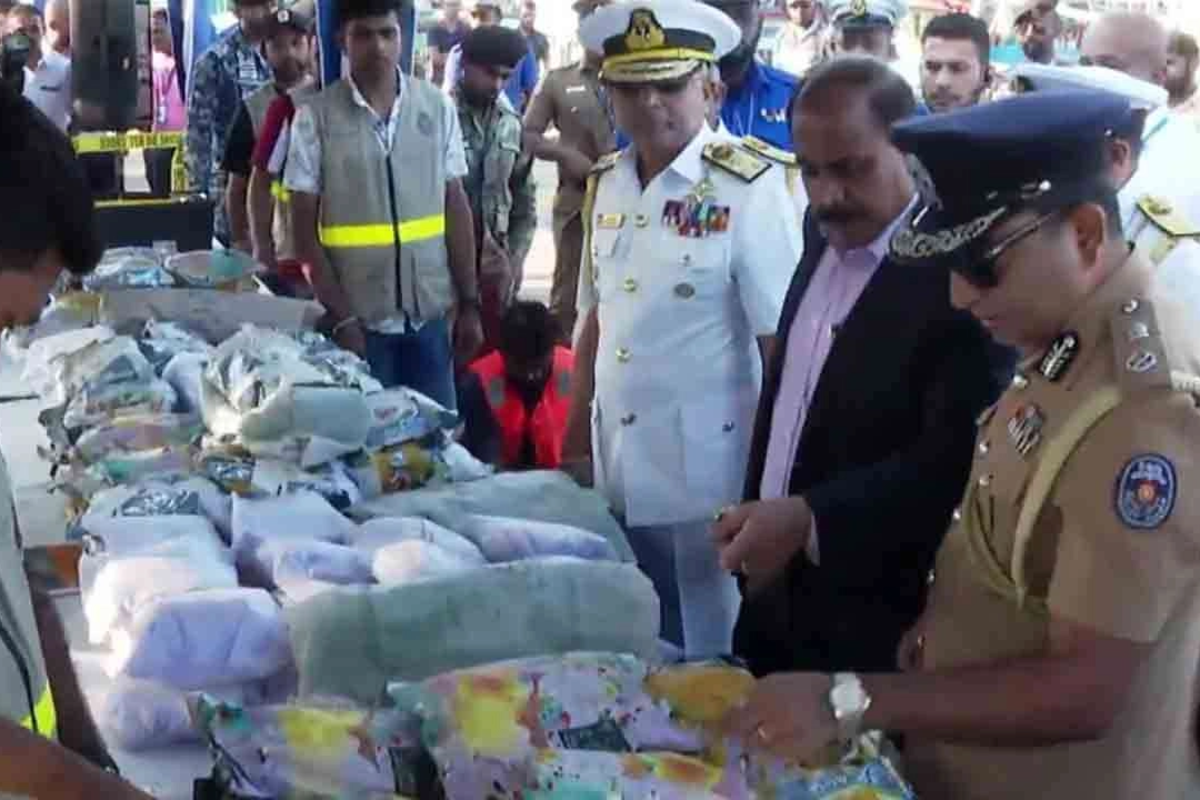 தெற்கு கடற்பரப்பில் போதைப்பொருளுடன் கைப்பற்றப்பட்ட மற்றுமொரு படகு | Boats Caught With Drugs In Sl Southern Waters