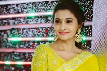 என்னை அழகாக்க 10 பேர் இருக்காங்க, இவ்ளோ செலவு செய்கிறேன்.. பிரியா பிவானி ஷங்கர்