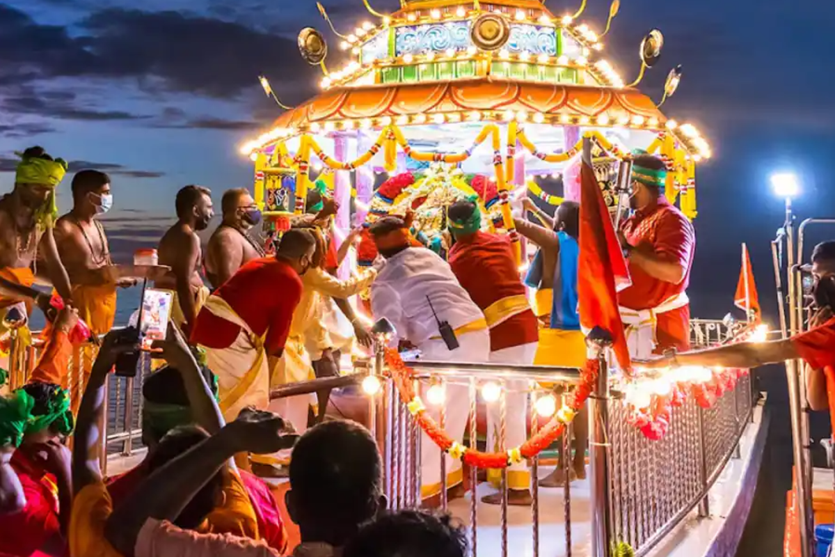 2026 மாசி மகம் தீர்த்தவாரி..100- க்கும் மேற்பட்ட உற்சவ மூர்த்திகள் ஒரே இடத்தில்.. | 2026 124Th Masi Magam Theerthavari Celebration 2026 மாசி மகம் தீர்த்தவாரி..100- க்கும் மேற்பட்ட உற்சவ மூர்த்திகள் ஒரே இடத்தில்.. | 2026 124Th Masi Magam Theerthavari Celebration