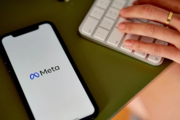 பெண்களின் அந்தரங்க தகவல்களை விற்ற மெட்டா?