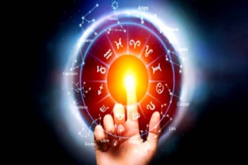 சூரியனை போல் ஜொலிக்க போகும் 4 ராசிக்காரர்கள் - இன்றைய ராசிப்பலன்!