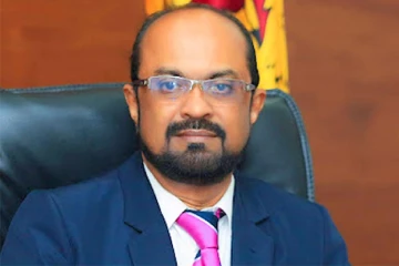 බලශක්ති ඇමති කුමාර ජයකොඩිට විශ්වාසභංගයක් - ඇමති පට්ටමත් නැතිවෙන ලකුණු