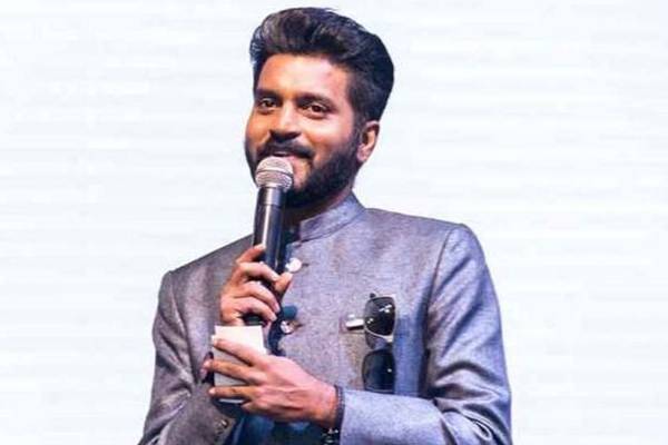 தொகுப்பாளர் மாகாபா ஆனந்தின் வீடா இது?- அழகாக உள்ளதே, வீடியோவுடன் இதோ