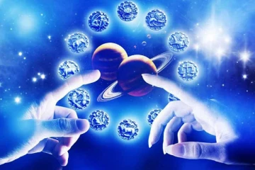 இன்றைய ராசிபலன்: குபேர அருளால் தேடி வரும் பணம் மழை! எந்த ராசிக்கு அதிர்ஷ்டம்?