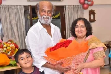 சூப்பர் ஸ்டார் ரஜினி தனது மகளுடன் எடுத்துக்கொண்ட லேட்டஸ்ட் புகைப்படம்..