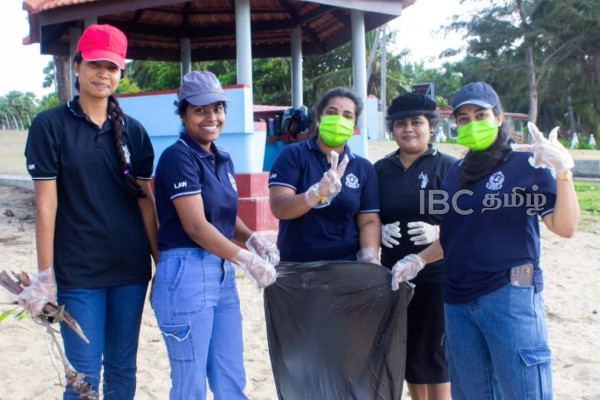 யாழ். பல்கலை சட்டத் துறை மாணவர்களின் முன்மாதிரியான செயல் | Anniversary Of The Law Students Union Jaffna Uni யாழ். பல்கலை சட்டத் துறை மாணவர்களின் முன்மாதிரியான செயல் | Anniversary Of The Law Students Union Jaffna Uni