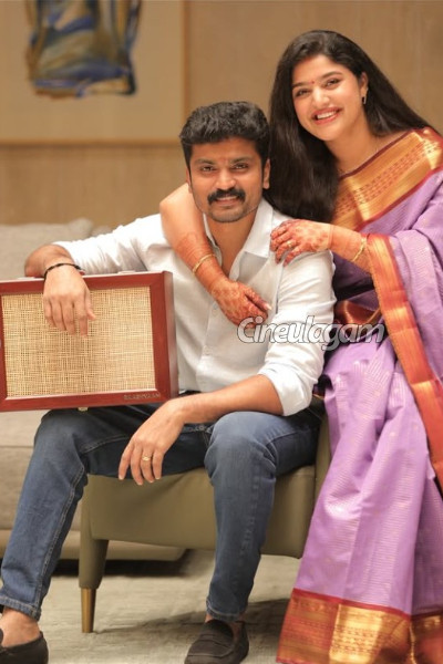 புதிய வீடு வாங்கியுள்ள சீரியல் ஜோடி சித்து-ஸ்ரேயா... அவர்களே வெளியிட்ட போட்டோஸ் | Serial Celebs Sidhu Shreya Buys New House