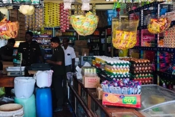 யாழில் திடீர் சுற்றிவளைப்பு; சிக்கிய வர்த்தகர்கள்!