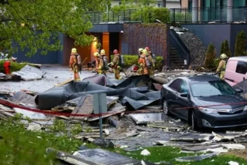 கனடாவை தாக்கிய சக்தி வாய்ந்த பியோனா புயல்! இருளில் மூழ்கிய இலட்சக்கணக்கான வீடுகள்