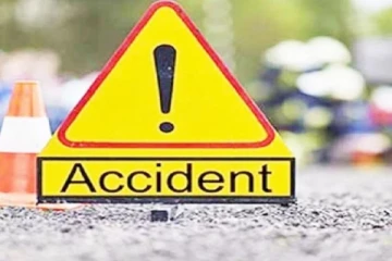 வாகன விபத்துக்களால் நேற்றைய தினம் மட்டும் 15 பேர் மரணம்