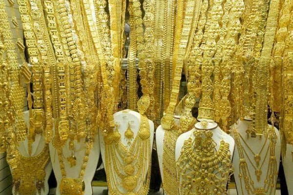 தங்கம் விலை சவரனுக்கு ரூ.320 உயர்வு - இல்லத்தரசிகள் அதிர்ச்சி! - தமிழ்நாடு