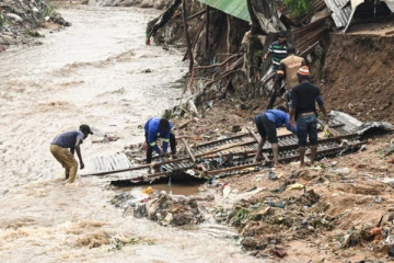 ஆப்பிரிக்காவில் சூறாவளி: 300 பேர் பலி - செய்திகளின் தொகுப்பு