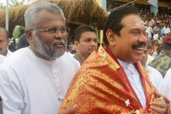 தூசு தட்டப்படும் டக்ளஸின் வழக்குகள்.. அம்பலமாகுமா EPDPயின் உண்மை முகம்! | Douglas Devananda Epdp Political Content தூசு தட்டப்படும் டக்ளஸின் வழக்குகள்.. அம்பலமாகுமா EPDPயின் உண்மை முகம்! | Douglas Devananda Epdp Political Content