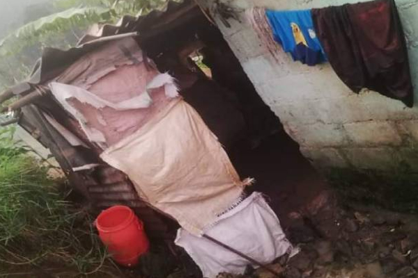 நுவரெலியாவில் எவ்வித வசதிகளும் எவ்வித வசதியும் இன்றி வாழும் மக்கள்! | People Living Without Any Facilities Nuwara Eliya
