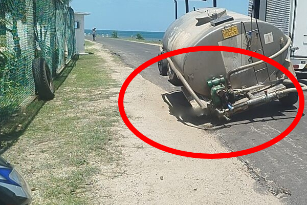 பருத்தித்துறை நகர சபையின் அலட்சியத்தால் ஏற்பட்ட விபத்து | Accident Caused By Negligence Pedro City Council