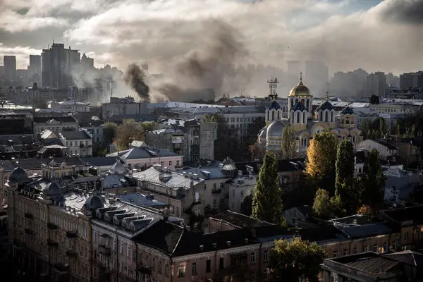 உக்ரைன் தலைநகரில் நடமாடும் ரஷ்ய படைகள்! | Russian Troops Moving In The Capital Of Ukraine