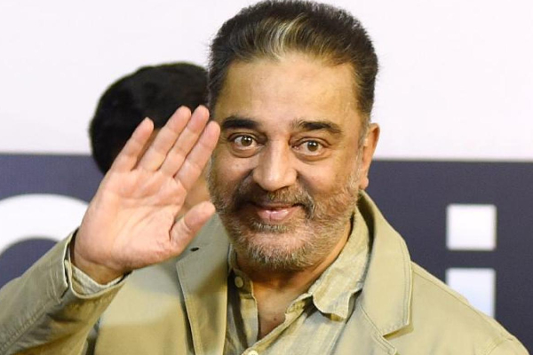 நடிப்பில் ரஜினி, அஜித், விஜய் பின்னுக்குத் தள்ளிய முன்னணி நடிகர்! | Rajini Vijay Ajithkumar Kamal Hassan Actor