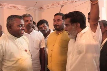 ව්‍යාජ දළදා මාළිගයක් සොයමින් මර්වින් සිල්වා කරපු වැඩේ.