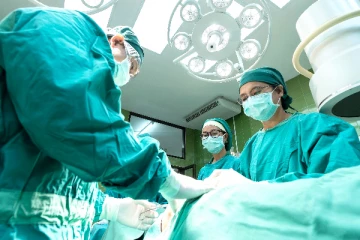 யாழில் பிரபல   தனியார் வைத்தியசாலை  சத்திரசிகிச்சையில் ஏற்பட்ட துயர சம்பவம்!