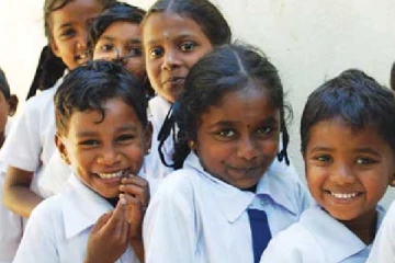 12 வயதுக்கு மேற்பட்ட பாடசாலை மாணவர்களுக்கும் கொவிட் தடுப்பூசி