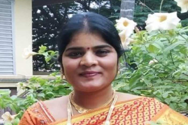 கர்ப்பிணி மருத்துவரை தொடர்ந்து பெண் செவிலியரின் உயிரை பறித்த கொரோனா! பறி தவிக்கும் குடும்பம் | Female Nurse Dies Due To Coronaviru
