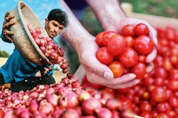 மீண்டும் உயர்ந்த வெங்காயம், தக்காளி விலை - இன்றைய நிலவரம்?