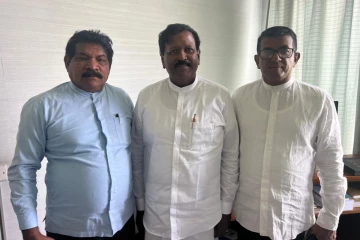 முல்லைத்தீவில் இடம்பெறும் சட்டவிரோத கடற்றொழில் செயற்பாடுகளைக் கட்டுப்படுத்துமாறு கடற்றொழில் அமைச்சரிடம் வலியுறுத்தல்
