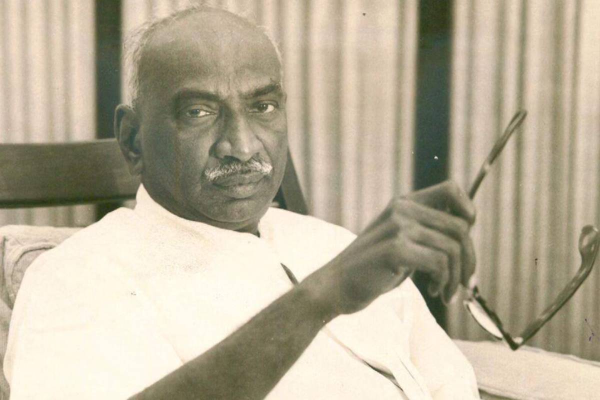 தமிழ்நாட்டின் இளம் முதலமைச்சர் யார் தெரியுமா? 4 வது இடத்தில் விஜய் | Who Is Youngest Cm Of Tamilnadu Vijay In 4Th தமிழ்நாட்டின் இளம் முதலமைச்சர் யார் தெரியுமா? 4 வது இடத்தில் விஜய் | Who Is Youngest Cm Of Tamilnadu Vijay In 4Th