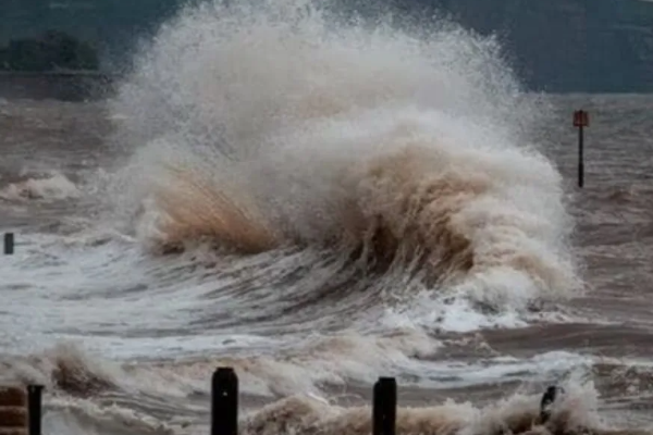 ரஷ்யாவிற்கு விடுக்கப்பட்ட சுனாமி எச்சரிக்கை | Tsunami Warning Issued For Russia