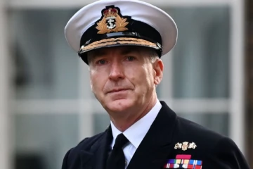 உலகம் அணுவாயுத யுகத்தின் விளிம்பில் உள்ளது; பிரிட்டன் ஆயுத படை தலைவர்