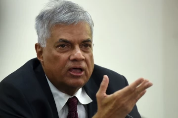 செய்தியாளரின் கேள்வியால் கோபத்துக்கு உள்ளான முன்னாள் பிரதமர்