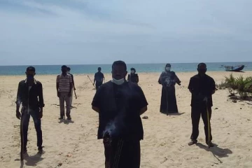 மட்டக்களப்பில் முள்ளிவாய்க்கால் நினைவு தினம் அனுஷ்டித்த  8 பேர் கைது!