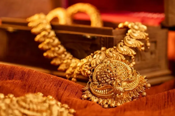 துபாயில் தங்கம் வாங்கி இந்தியாவில் விற்றால் எவ்வளவு லாபம் கிடைக்கும்? | How Much Profit Buying Gold In Dubai