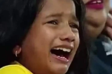 ஒத்த ஓட்டு பிஜேபி! ஐபிஎல் போட்டியில் ரசிகர்கள் செய்த செயல்