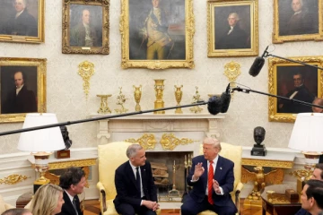 கனடிய பிரதமர் அமெரிக்க ஜனாதிபதியை சந்திக்க உள்ளார்