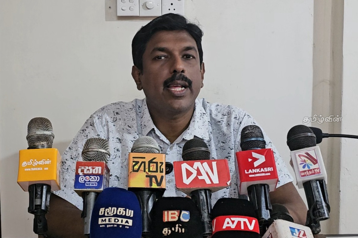 அலெக்ஸ் கொலையுடன் தொடர்புடைய பொலிஸாருக்கு பதவி உயர்வு: சுகாஷ் கண்டனம் | Police Officer Linked To Alex S Murder Promoted