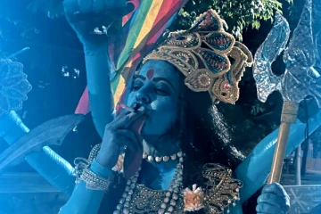 ‘காளி’ ஆவணப்பட போஸ்டர் சர்ச்சை: மன்னிப்பு கோரிய கனடா அருங்காட்சியகம்