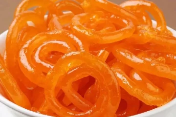 ஜிலேபியை லஞ்சமாக கேட்ட பொலிஸ் அதிகாரி! இதற்கு முன்பு உருளைக்கிழங்கு