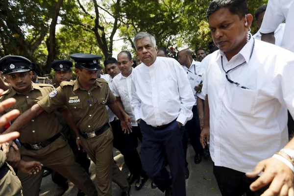 ஜனாதிபதி ரணில் பொலிஸாருக்கு புகழாரம்! | Praise For President Ranil Police