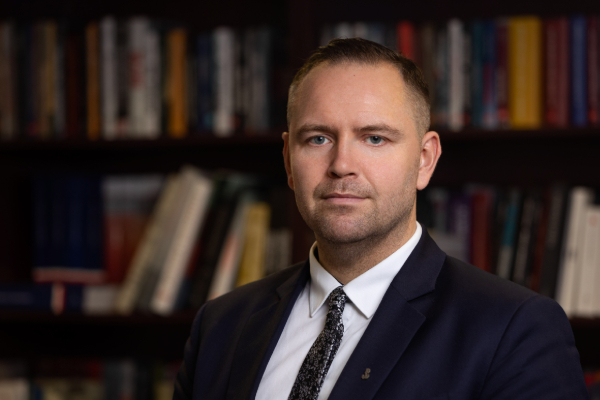 புடினை அடக்க ட்ரம்ப்பால் மட்டுமே முடியும்...! போலந்து ஜனாதிபதி அதிரடி | Trump Only Leader Who Can Counter Putin Poland