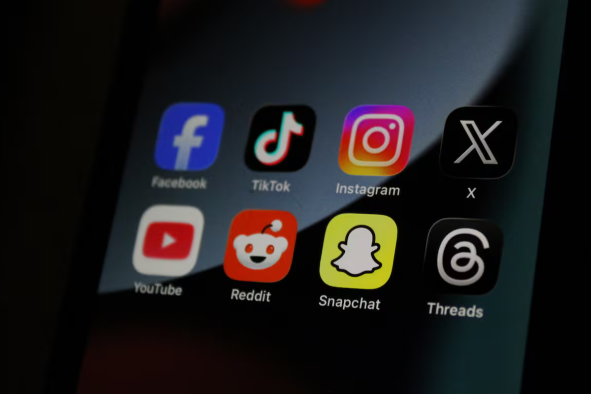 கனடாவின் ஓர் மாகாணத்தில் சமூக ஊடகங்களுக்குத் தடை | Manitoba Premier Says Social Media Ban